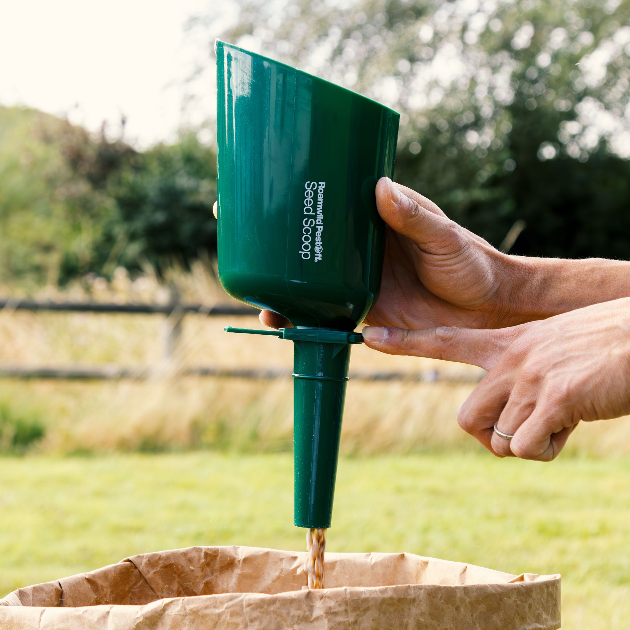 Automatische Vogelfutterschaufel 