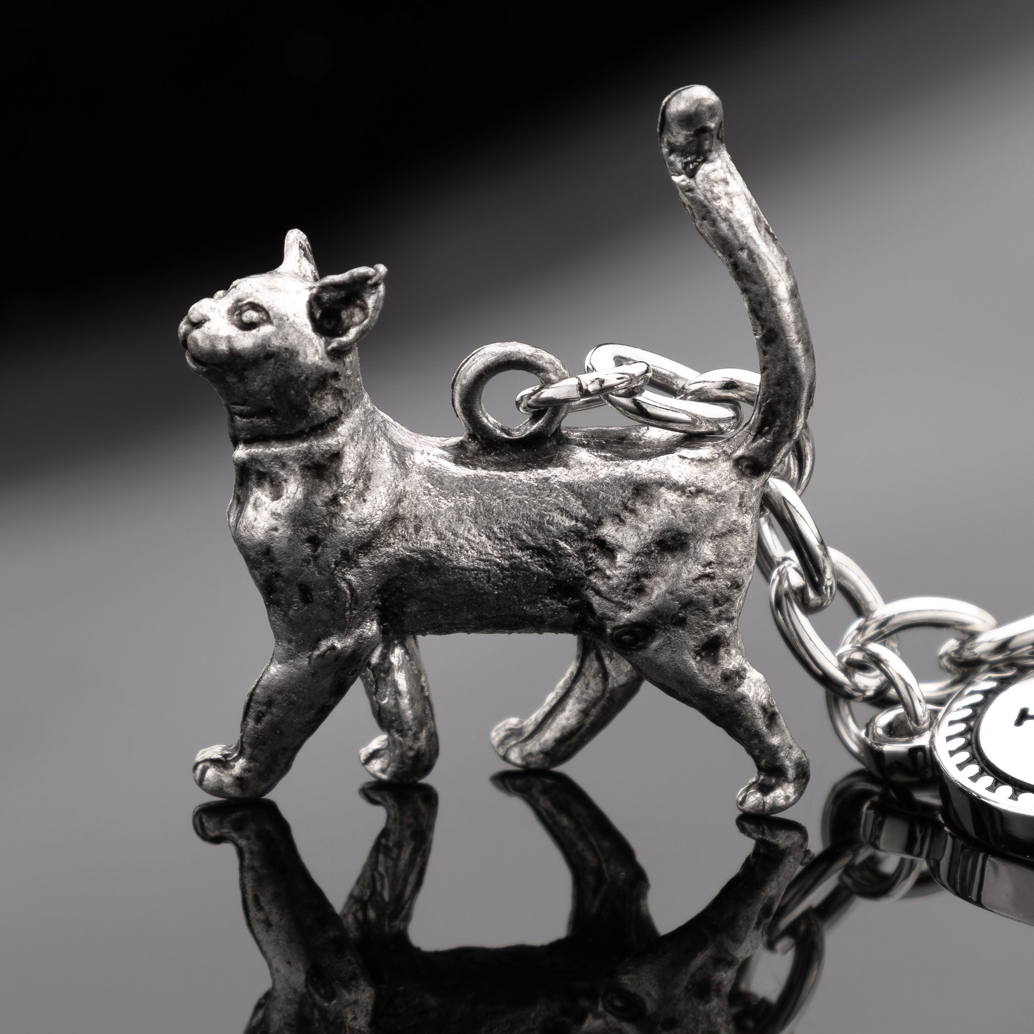 Kleine Rassen – Hochdetaillierter Hunde-Schlüsselanhänger aus Metall 